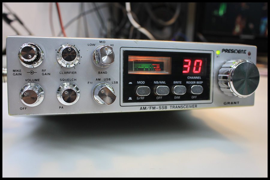 President Grant AM/FM/USB/LSB SSB CB Radio VINTAGE Nostalgiradioer